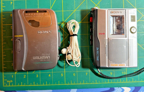 2pc sony radio cassette player - 2pc,