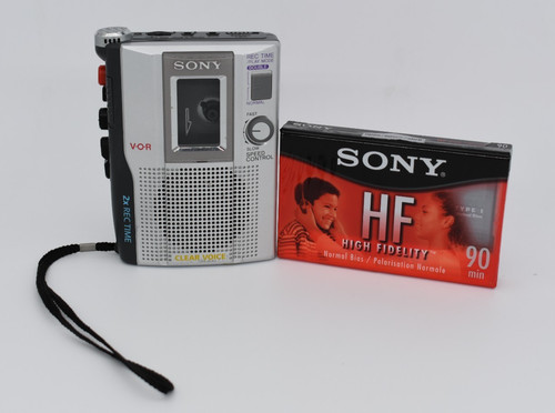 Sony tcm 200dv handheld - tcm-200dv,