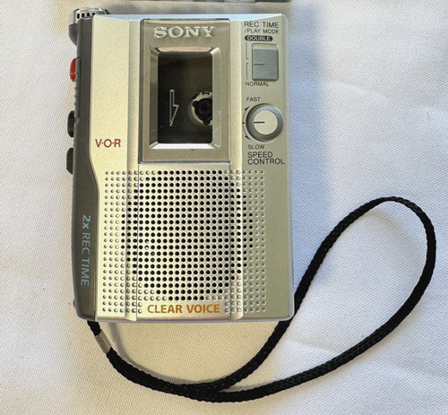 Sony tcm 200dv handheld - tcm-200dv,