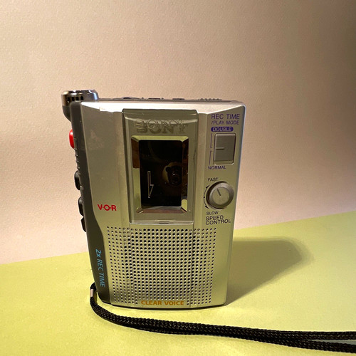 Sony tcm 200dv handheld - tcm-200dv,
