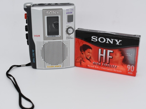 Sony tcm 200dv handheld - sony,